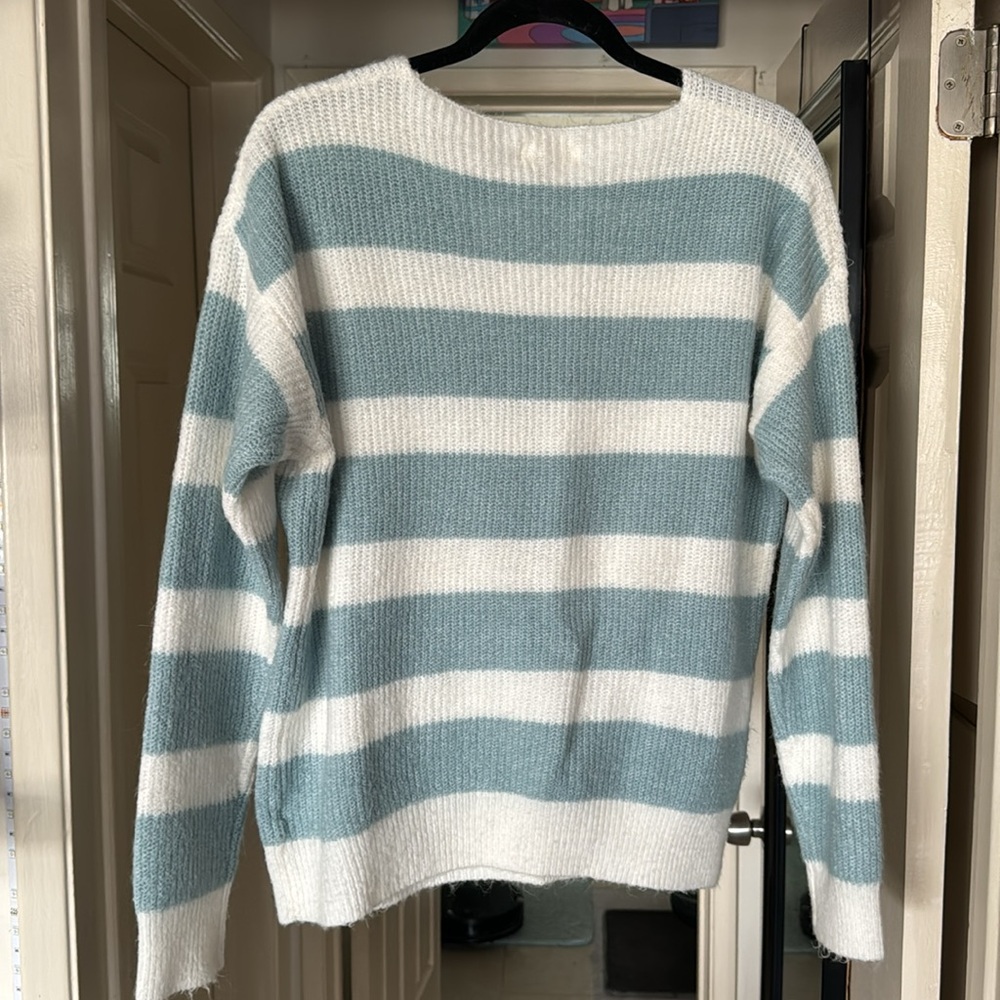 Medium ADORA Perfectly Me, Knit Sweater, Blue and Off-W hite - Picture 2 of 4